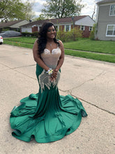 Load image into Gallery viewer, Custom Prom Consultation In-person/Virtual