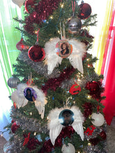 Load image into Gallery viewer, Personalized Angel Wing Christmas Ornament - A Cherished Tribute to Remember Loved Ones and Beloved Pets in