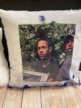 Load image into Gallery viewer, Sequin Flip Pillow