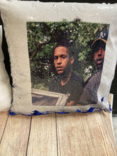 Load image into Gallery viewer, Sequin Flip Pillow